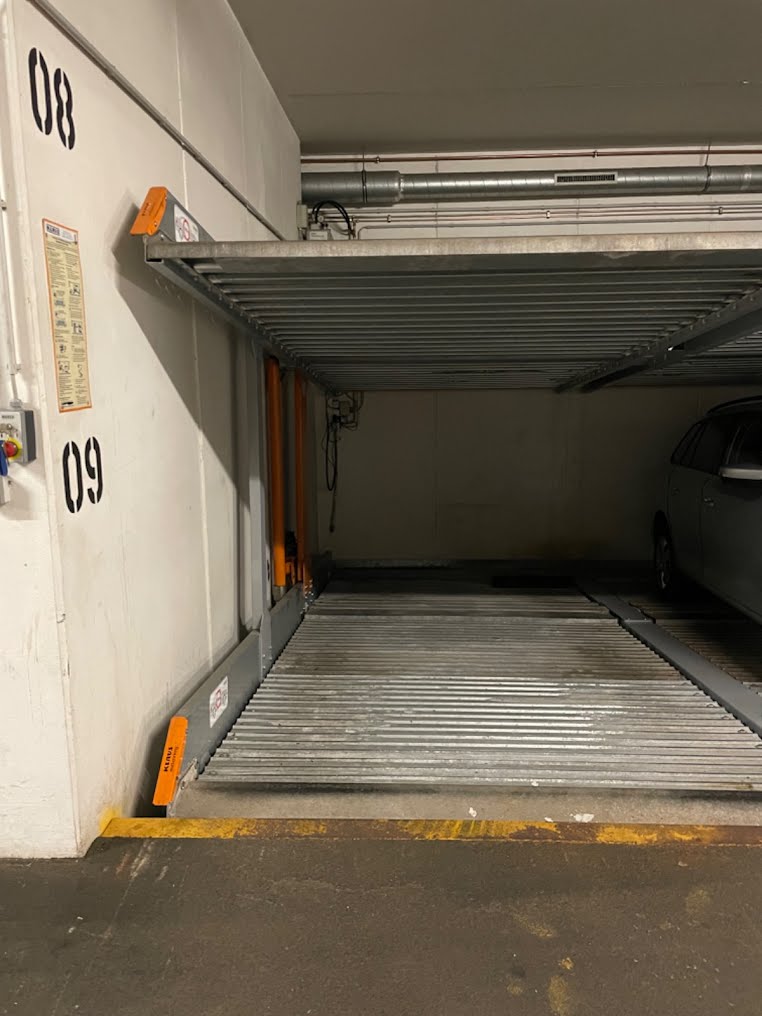Tiefgarage: Pkw-Stellplatz – Linzer Straße, 1140 Wien | Foto 1 von 3