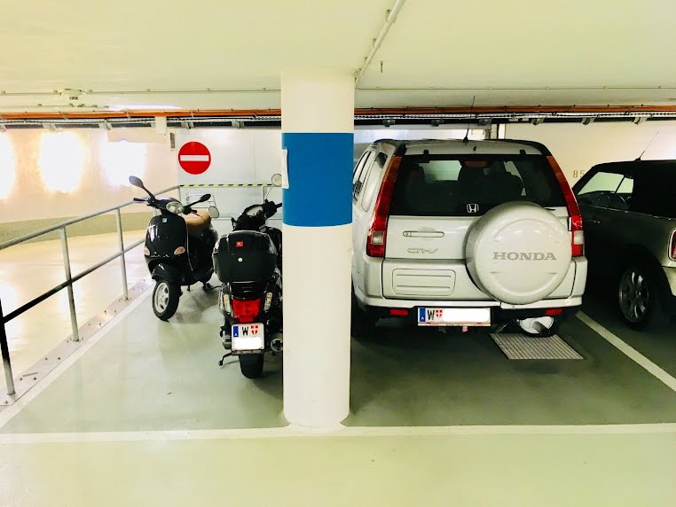 Tiefgarage: Motorrad-Stellplatz – Lehárgasse, 1060 Wien | Foto 1 von 8