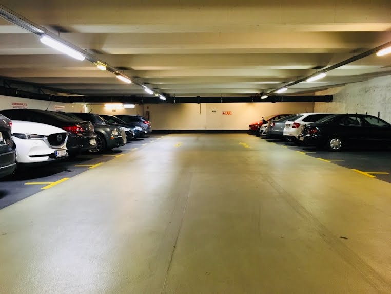 Tiefgarage: Motorrad-Stellplatz – Simmeringer Hauptstraße, 1110 Wien | Foto 3 von 8