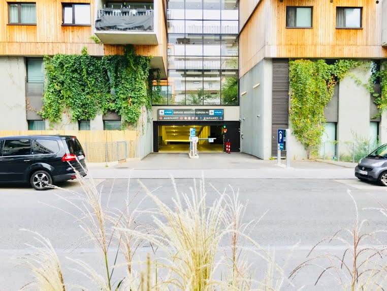 Tiefgarage: Pkw-Stellplatz – Ilse-Arlt-Straße, 1220 Wien | Foto 1 von 6