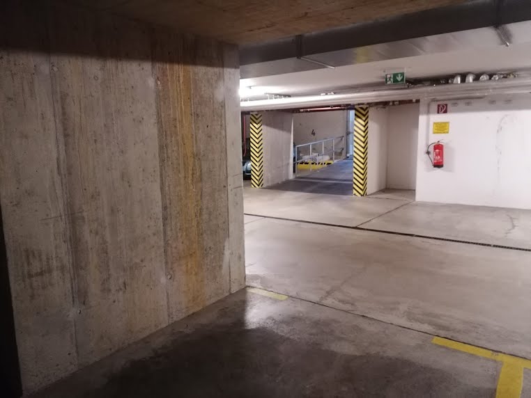 Tiefgarage: Pkw-Stellplatz – Linzer Straße, 1140 Wien | Foto 6 von 9