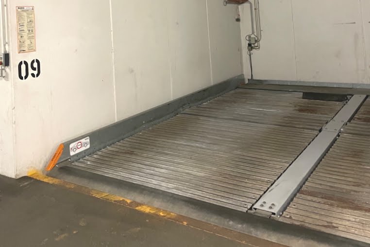 Tiefgarage: Pkw-Stellplatz – Linzer Straße, 1140 Wien | Foto 2 von 3