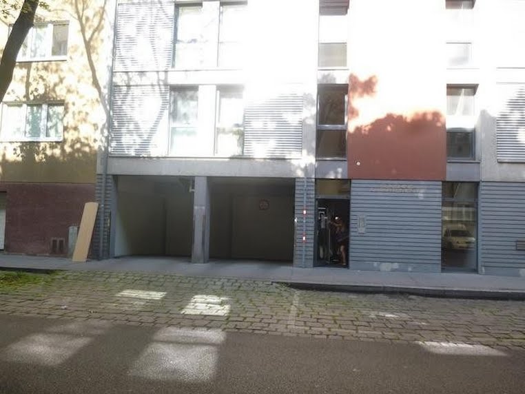 Großzügiger Garagenplatz zu vermieten, provisionsfrei | MyNextGarage