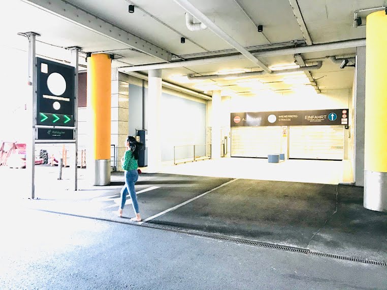 Tiefgarage: Pkw-Stellplatz – Clemens-Holzmeister-Straße, 1100 Wien | Foto 7 von 8