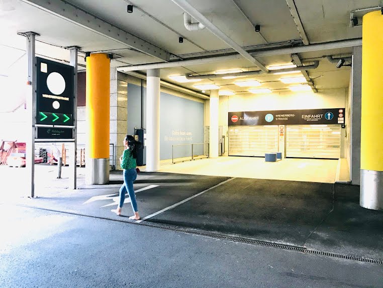 Tiefgarage: Motorrad-Stellplatz – Clemens-Holzmeister-Straße, 1100 Wien | Foto 3 von 8