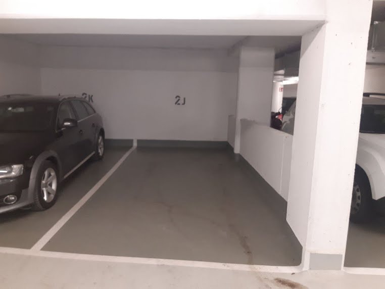Tiefgarage: Pkw-Stellplatz – Billrothstraße, 1190 Wien | Foto 1 von 3