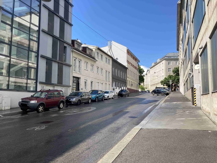Tiefgarage: Motorrad-Stellplatz – Gusenleithnergasse, 1140 Wien | Foto 2 von 4
