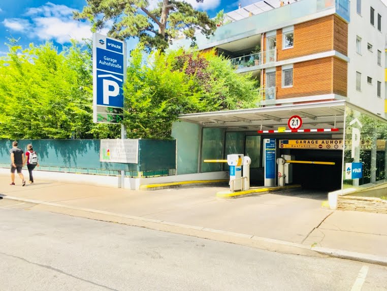 Tiefgarage: Motorrad-Stellplatz – Auhofstraße, 1130 Wien | Foto 2 von 8