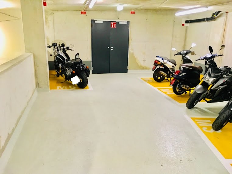 Tiefgarage: Motorrad-Stellplatz – Schenk-Danzinger-Gasse, 1220 Wien | Foto 1 von 5