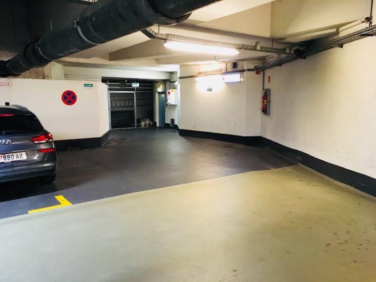 Tiefgarage: Motorrad-Stellplatz – Simmeringer Hauptstraße, 1110 Wien | Foto 6 von 8