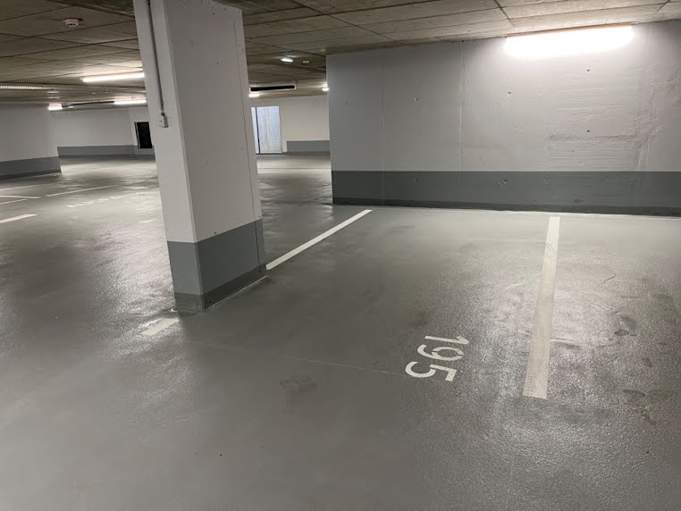 Tiefgarage: Pkw-Stellplatz – Penzinger Straße, 1140 Wien | Foto 1 von 1