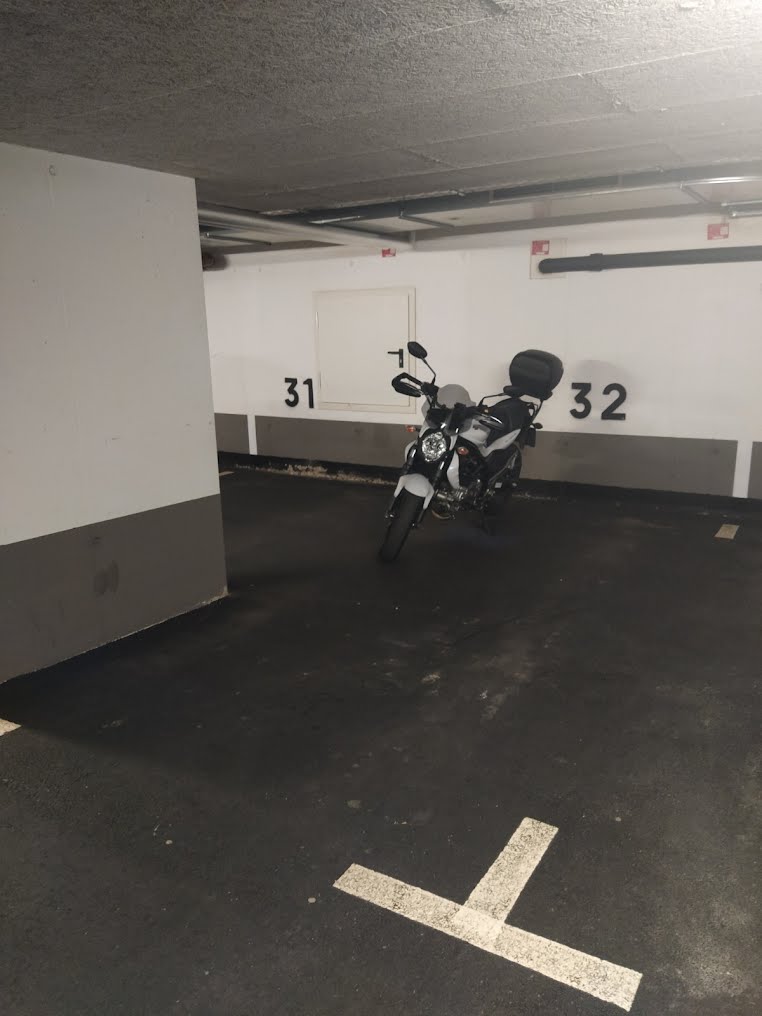 Ueberdachter Parkplatz: Pkw-Stellplatz – Leopoldine-Schlinger-Gasse, 1020 Wien | Foto 2 von 3