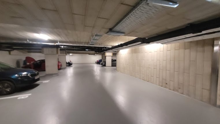 Tiefgarage: Pkw-Stellplatz – Rugierstraße, 1220 Wien | Foto 2 von 2