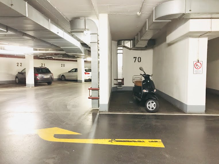Tiefgarage: Motorrad-Stellplatz – Reznicekgasse, 1090 Wien | Foto 1 von 8