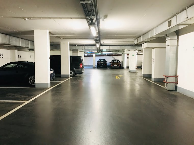 Tiefgarage: Pkw-Stellplatz – Reznicekgasse, 1090 Wien | Foto 1 von 9