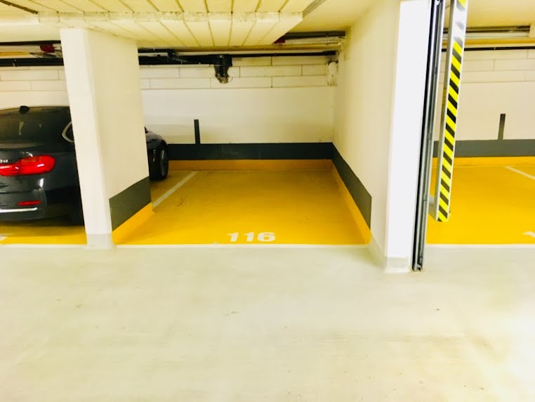 Tiefgarage: Motorrad-Stellplatz – Agnes-Primocic-Gasse, 1220 Wien | Foto 6 von 8