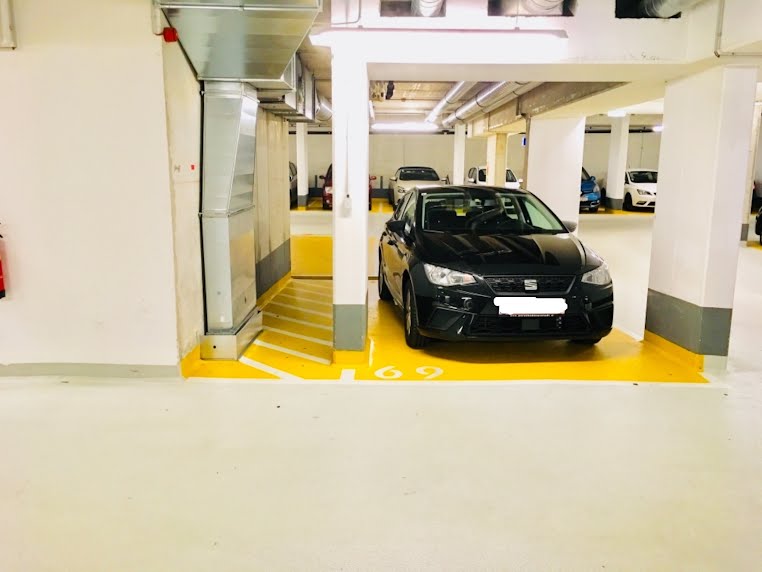 Tiefgarage: Pkw-Stellplatz – Schenk-Danzinger-Gasse, 1220 Wien | Foto 1 von 6