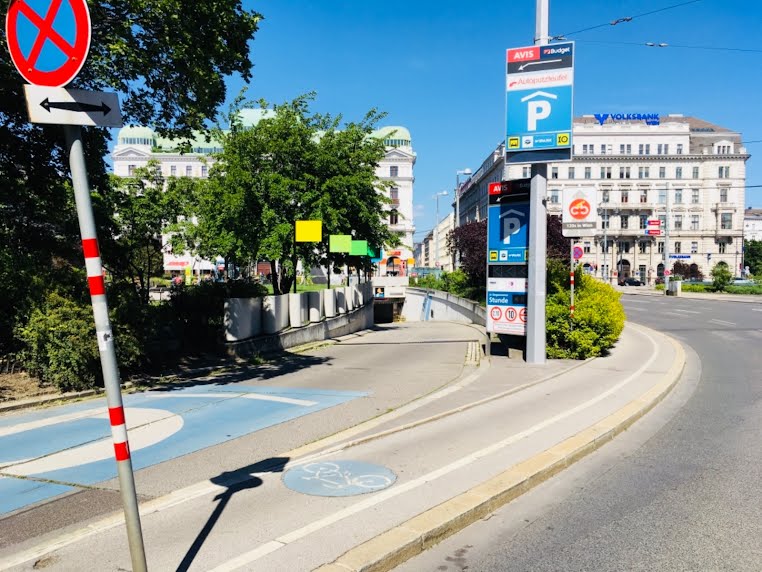 Tiefgarage: Motorrad-Stellplatz – Universitätsstraße, 1090 Wien | Foto 1 von 9