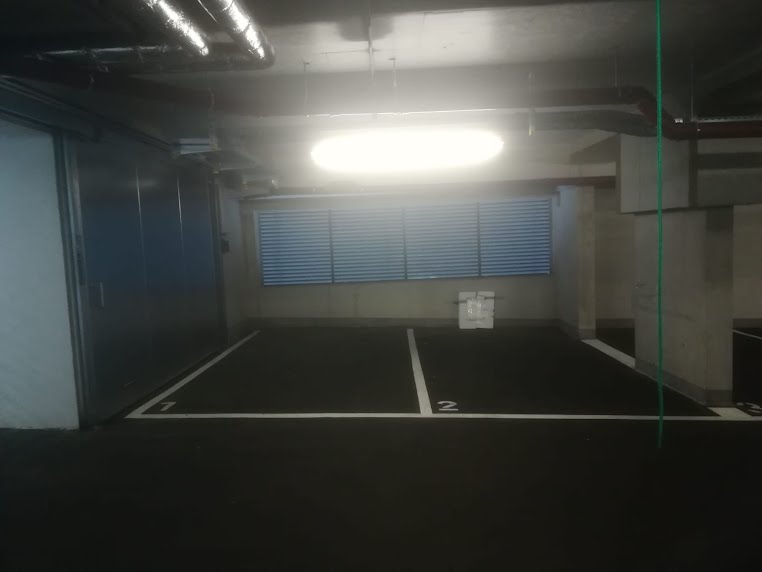 Tiefgarage: Pkw-Stellplatz – Mitisgasse, 1140 Wien | Foto 1 von 2