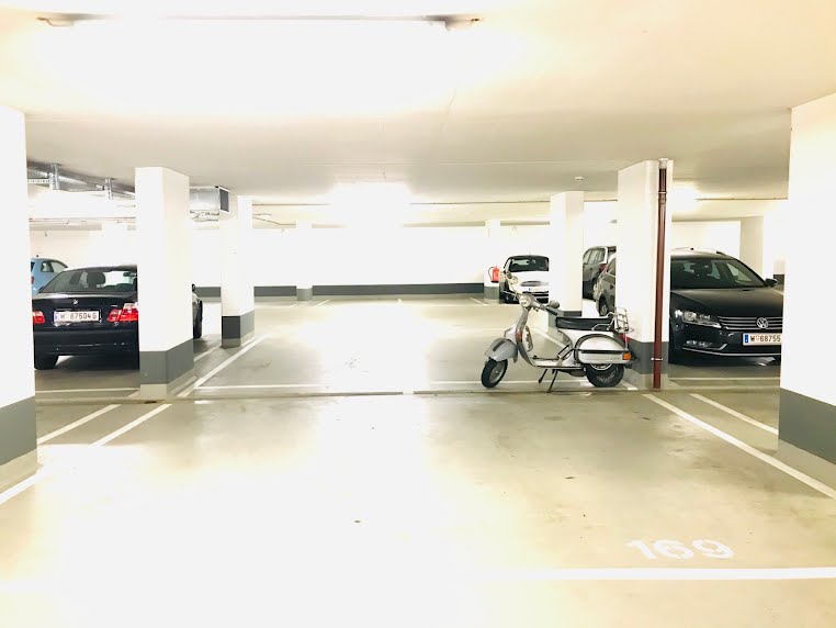 Tiefgarage: Pkw-Stellplatz – Hütteldorfer Straße, 1140 Wien | Foto 4 von 7