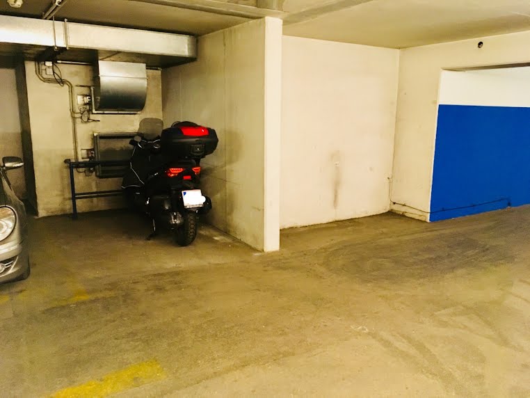 Tiefgarage: Motorrad-Stellplatz – Kenyongasse, 1070 Wien | Foto 4 von 6