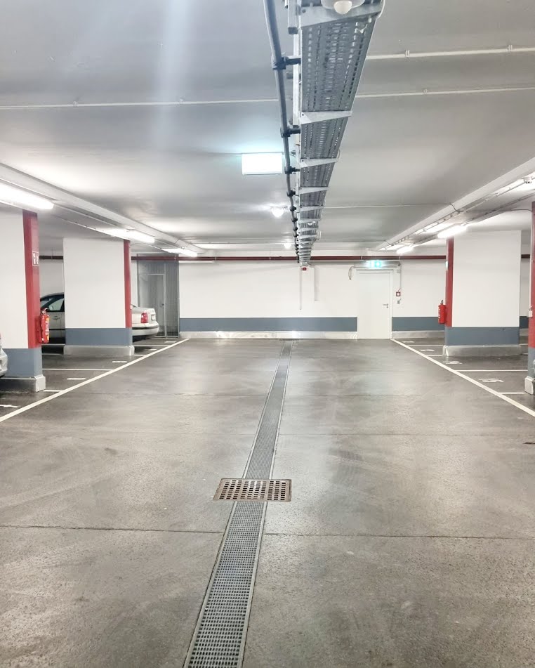 Tiefgarage: Pkw-Stellplatz – Gerhard-Bronner-Straße, 1100 Wien | Foto 3 von 3