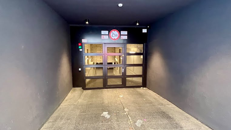 Tiefgarage: Pkw-Stellplatz – Mollardgasse, 1060 Wien | Foto 3 von 4