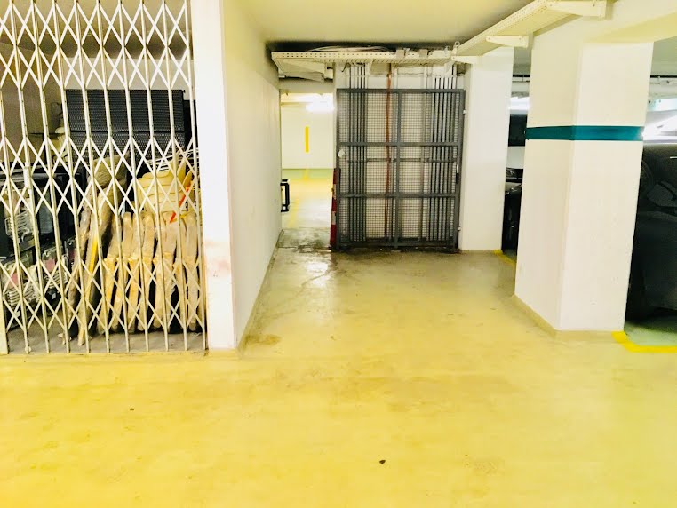 Tiefgarage: Pkw-Stellplatz – Kenyongasse, 1070 Wien | Foto 3 von 6