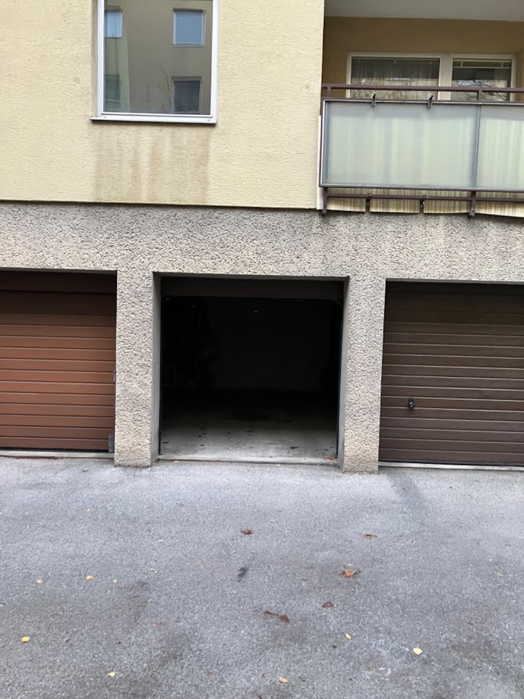 Ebenerdige Sammelgarage: Pkw-Stellplatz – Bischoffgasse, 1120 Wien | Foto 1 von 5